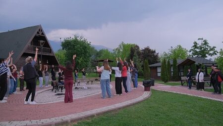 İnegöl’de Gençlerin TÜBİTAK Bilim Kampı Başladı