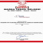 “İzmir Yenileniyor” markası tescillendi