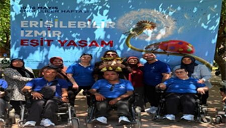İzmir’de engeller dayanışma ve dostlukla aşıldı