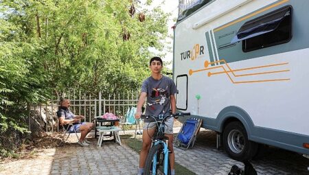 Konyaaltı Karavan Park’ta bayram yoğunluğu
