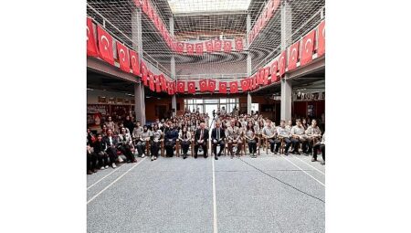 Liseli öğrenciler sordu,  Başkan Büyükakın cevapladı