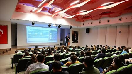 MABEM Öğretmenlerine ‘Kariyer Danışmanlığı’ Semineri