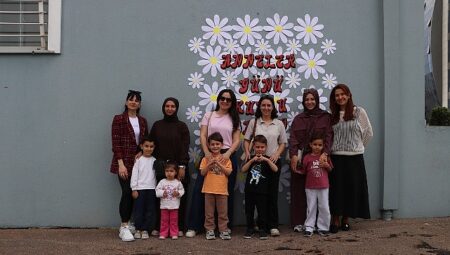 Maltepe’de Aileler Çocuklarıyla Bilimi Deneyimliyor