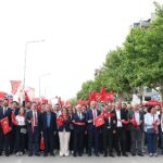 Nilüfer’de binler Cumhuriyet için yürüdü