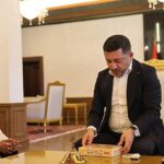 Rasim Başkan, Kitap Kurdu Eymen Açık’ı Belediyede Ağırladı