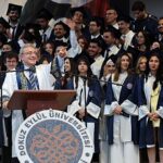 DEÜ Tıp Fakültesi’nde 48. Dönem Mezuniyet Coşkusu Yaşandı