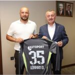 Formasını Büyükakın’a hediye etti, helallik istedi