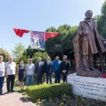 Nazım Hikmet Karşıyaka’da şiirleriyle anıldı
