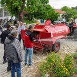 Traktörler hazır gözler ormanda