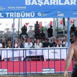 Feslikan Yağlı Pehlivan Güreşleri’ni Başpehlivan Erkan Taş kazandıf