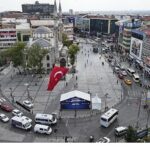 İBB YKS Tercih Döneminde Gençlerin Yanında