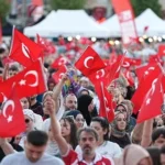Kocaeli kol kola girdi, tek yürek oldu