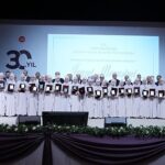 İhya Vakfı’nın 30. Yılında 33 Hafız İcazetlerini Aldı