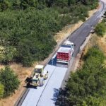 Manisa Büyükşehir’den Gördes İlçesine 14 Kilometrelik Asfalt Çalışması