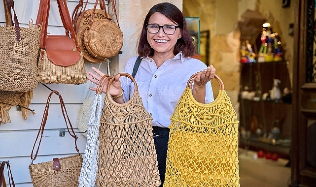 Balçova’da mahalle yaşam alanları kurslarla renkleniyor