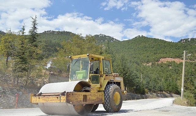 Büyükşehir’den Akseki’de asfalt çalışması