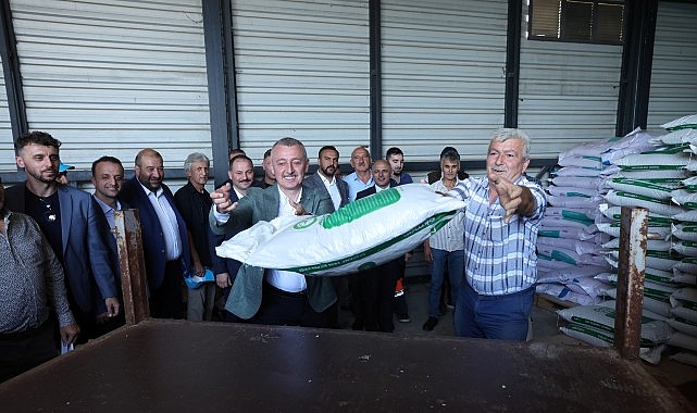 Büyükşehir’den çiftçiye yüzde 50 hibeli tohum desteği
