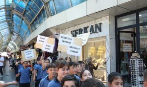 İnegöl’de Temizlik Seferberliği Çarşıda Devam Etti