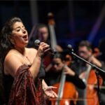 İzmir Oda Orkestrası yeni sezonu Zeytin Sahne’de açtı