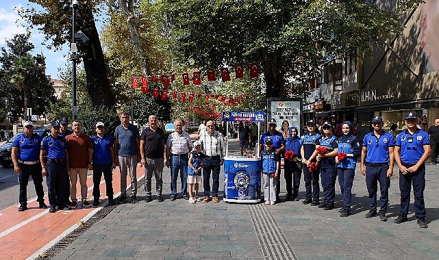Zabıta Haftası’nda çiçekler Büyükşehir’den