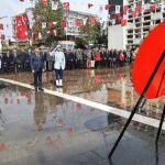 Antalya Büyükşehir’de Cumhuriyet coşkusu çelenkle taçlandı