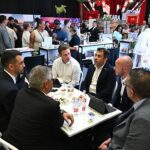 Kemer Belediyesi 2027 yılı turizm tanıtımı için Jet2 ile ön anlaşma yaptı
